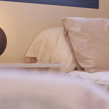 Suenos De Mar Con Vistas Al Puerto By Costablancarent